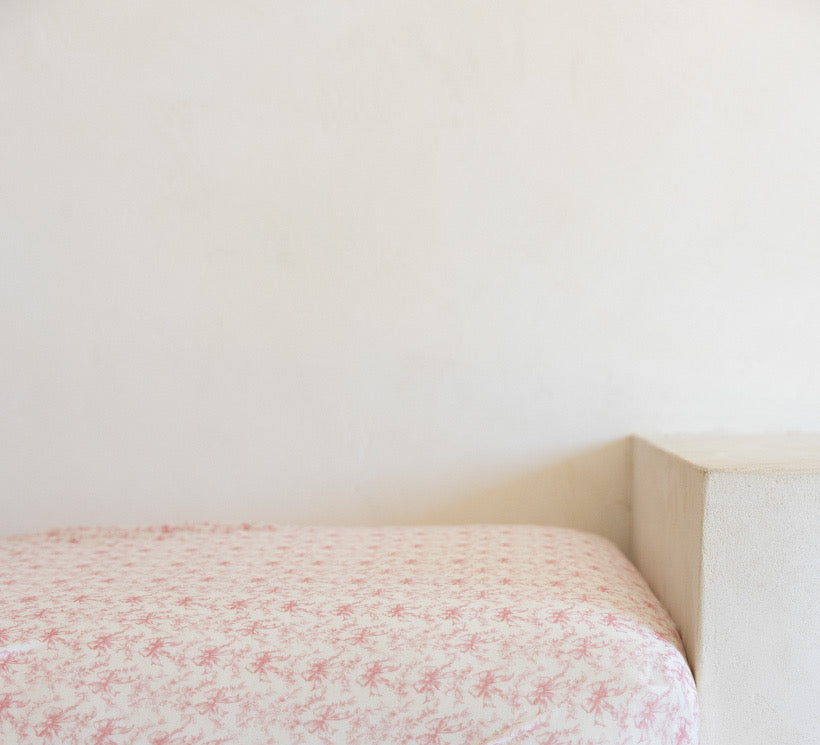 Bow + Fleur Snuggle Sheet